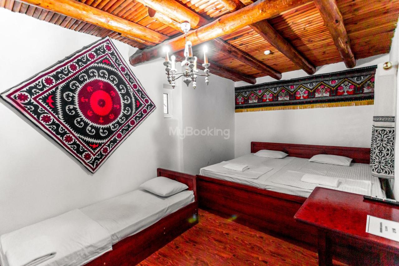OKhun hotel XIX века Бухара Экстерьер фото